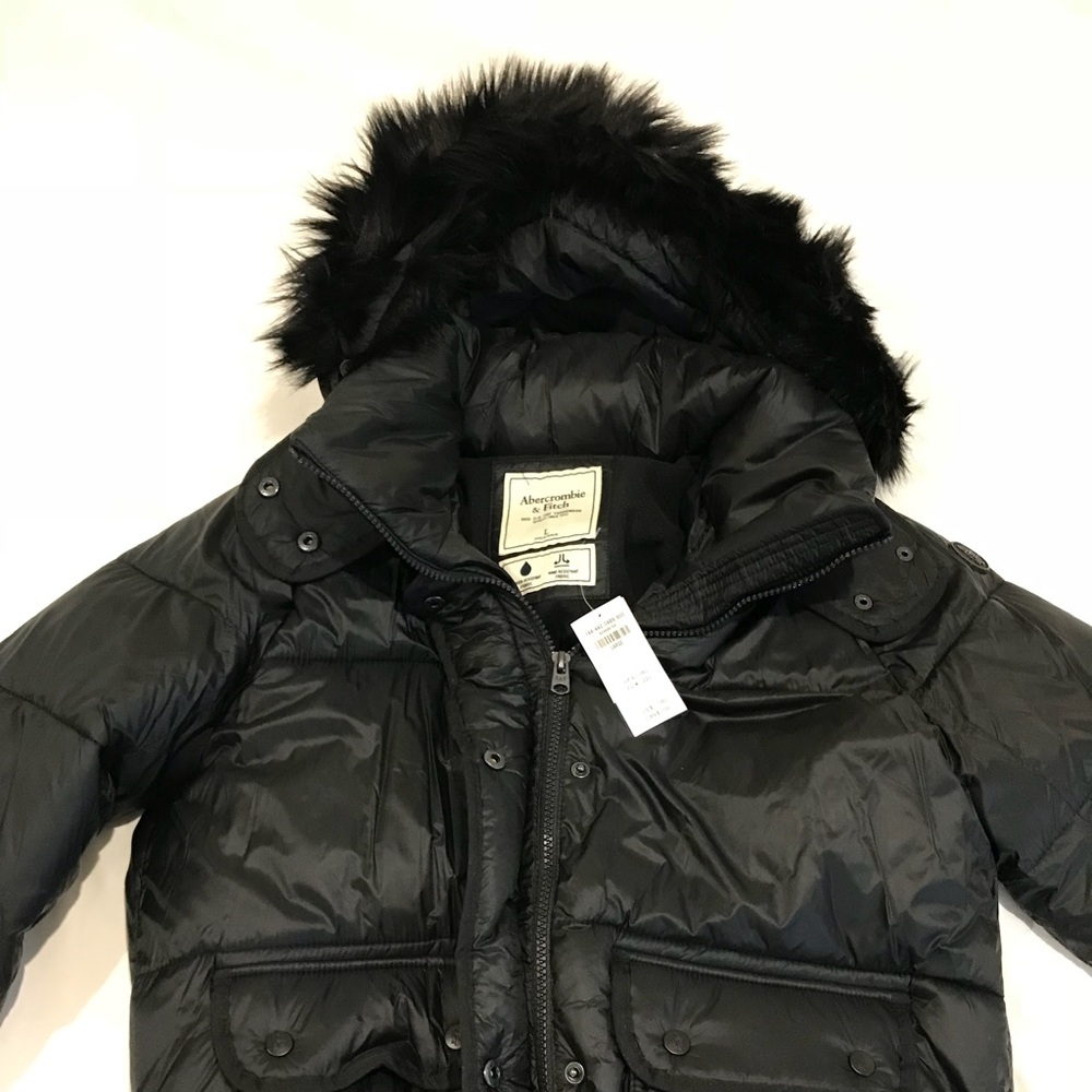 Abercrombie Puffer jacket NWT